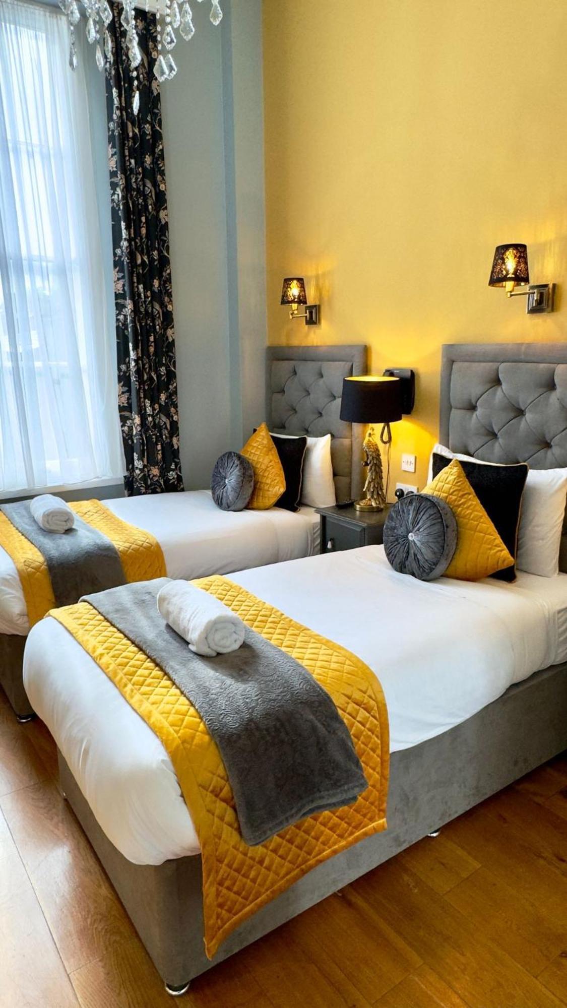 B&B Piccolino Hyde Park 2*