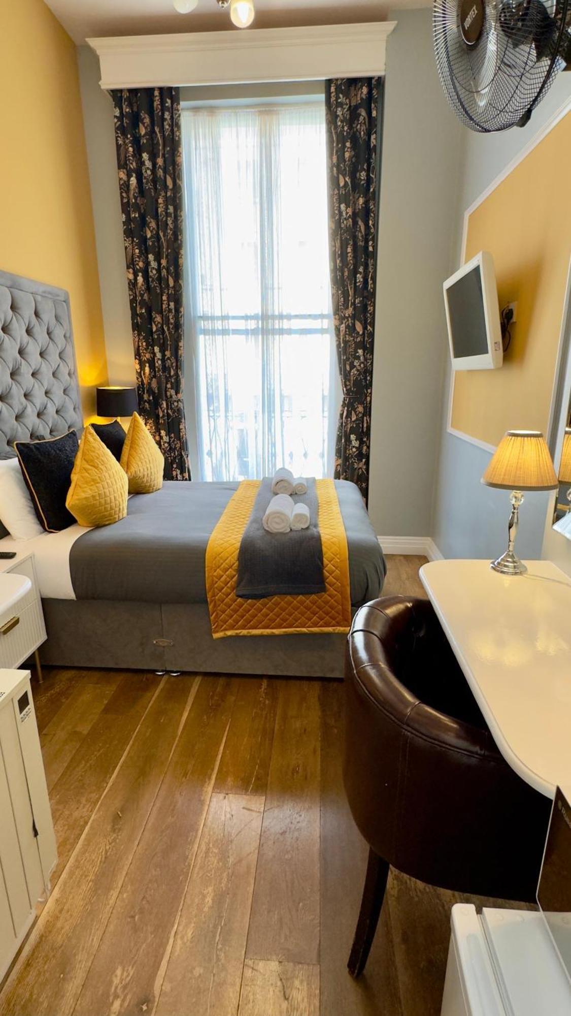 B&B Piccolino Hyde Park