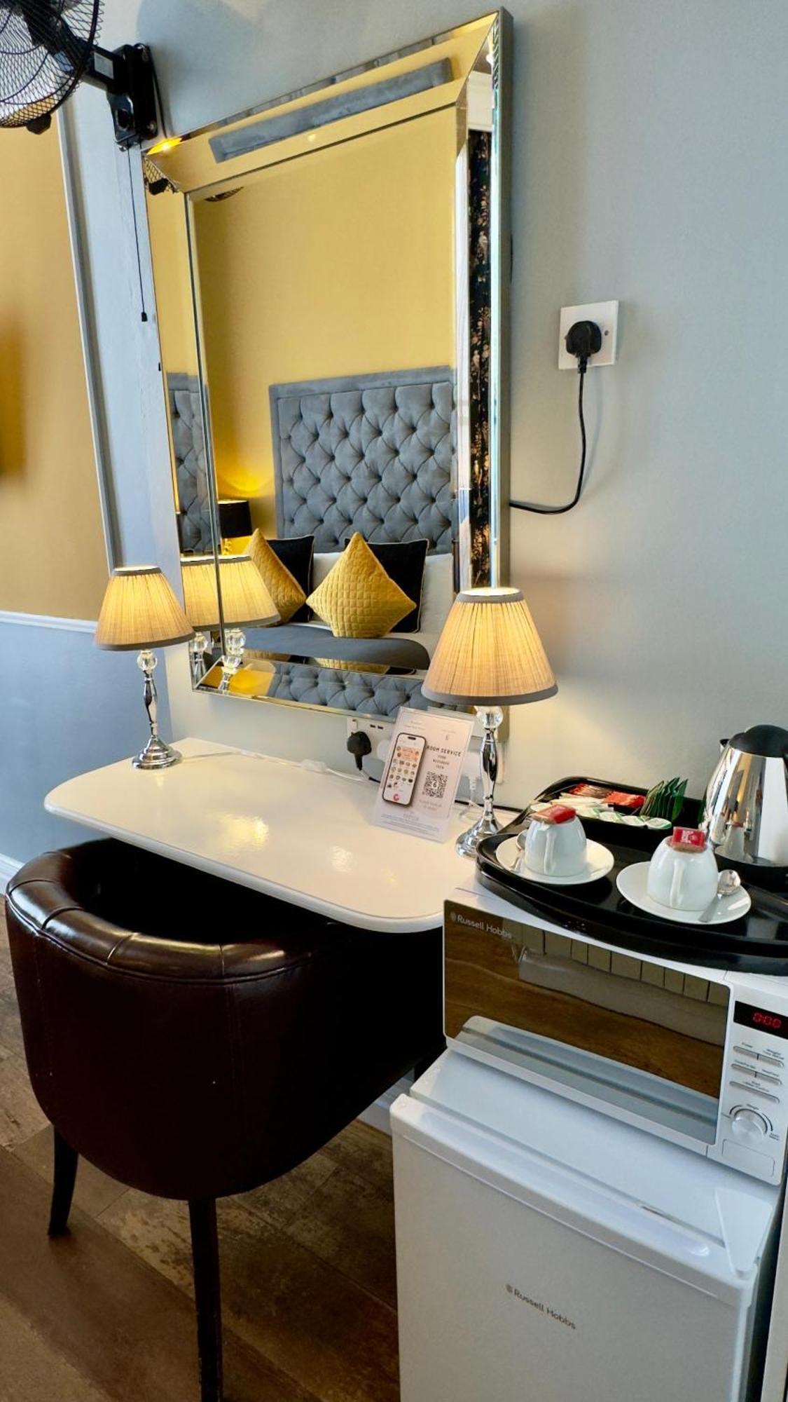 B&B Piccolino Hyde Park 2*