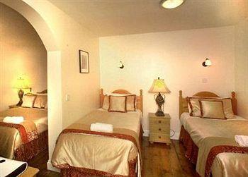 Piccolino Hyde Park B&B 2*