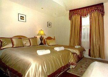 Piccolino Hyde Park B&B 2*