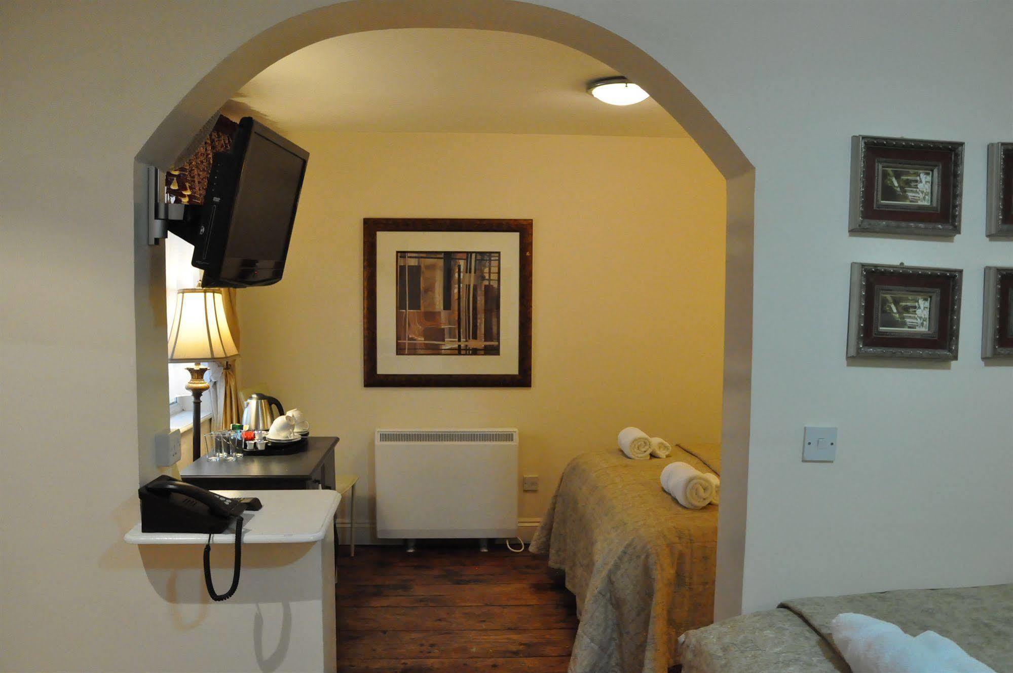 Piccolino Hyde Park B&B 2*